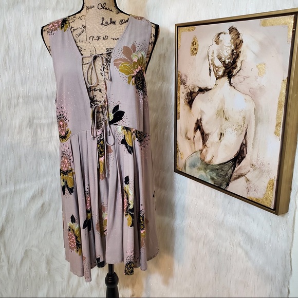 Free People Dresses & Skirts - Free People midi floral dress